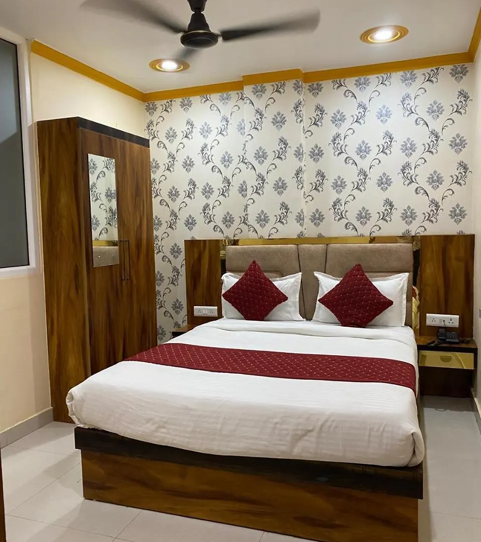 Rudra Inn Varanasi 3*,